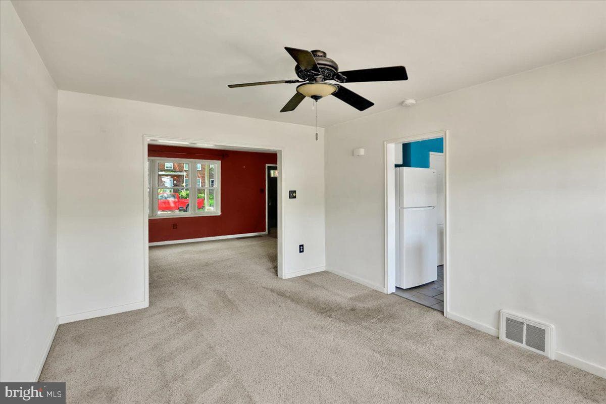 309 Sycamore Road photo 6
