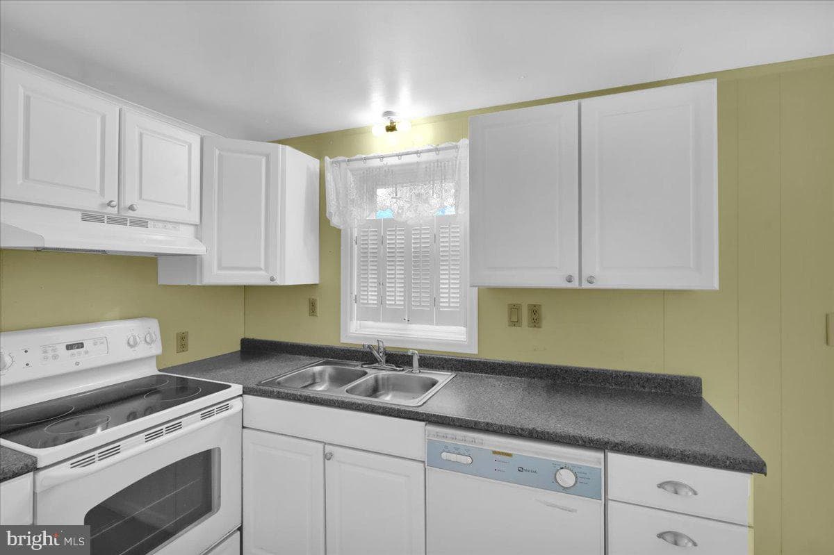 1068 Stouchsburg Road photo 13