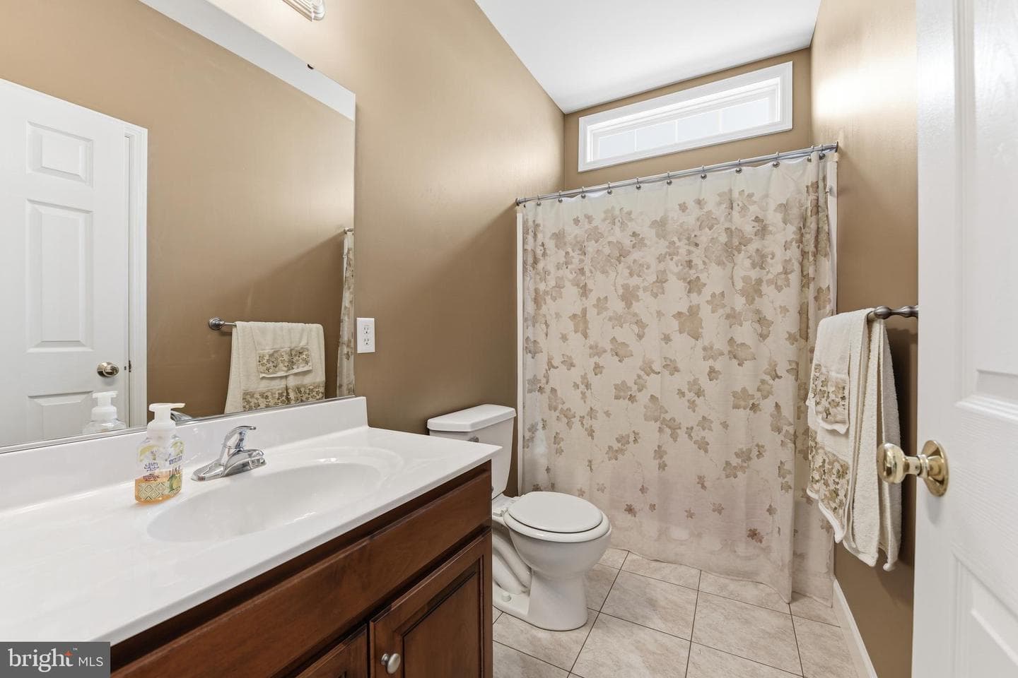 412 Westbury Drive photo 24