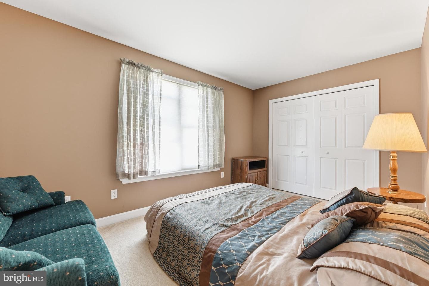 412 Westbury Drive photo 25