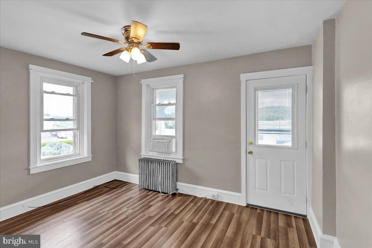 3418 Penn photo 12