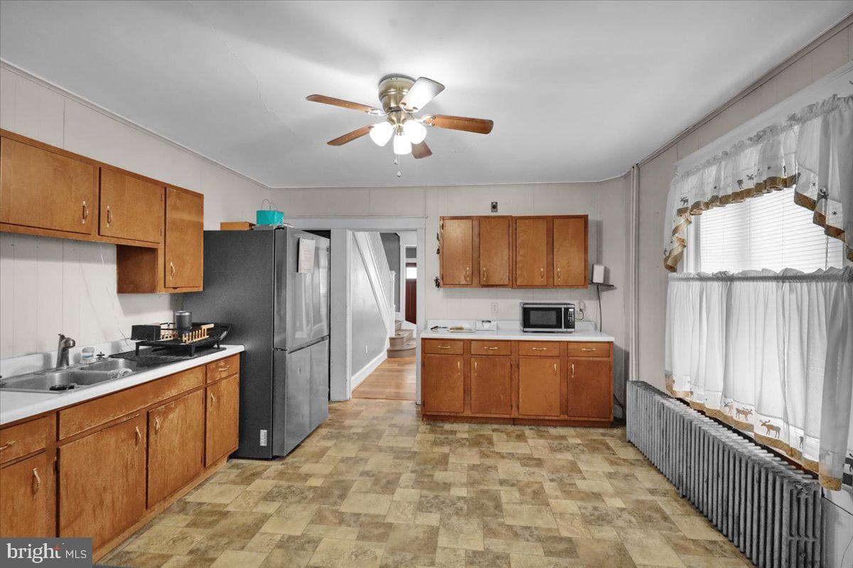 3418 Penn photo 7