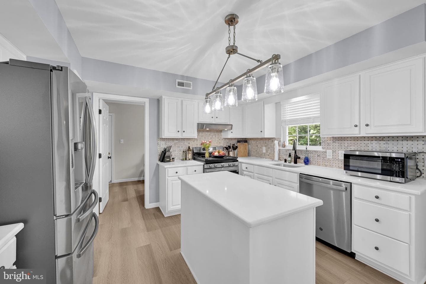 510 Martins Road photo 17