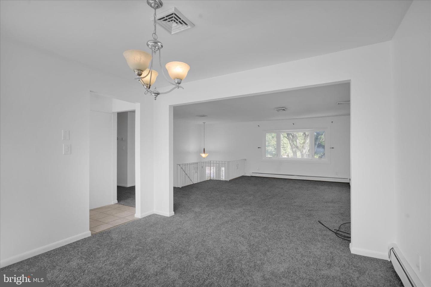 97 Wellington Boulevard photo 9