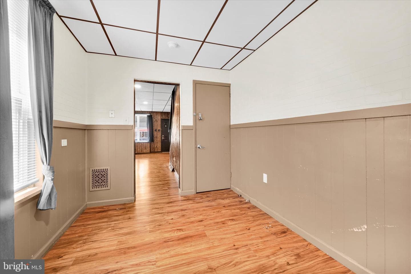 940 Pike Street photo 15