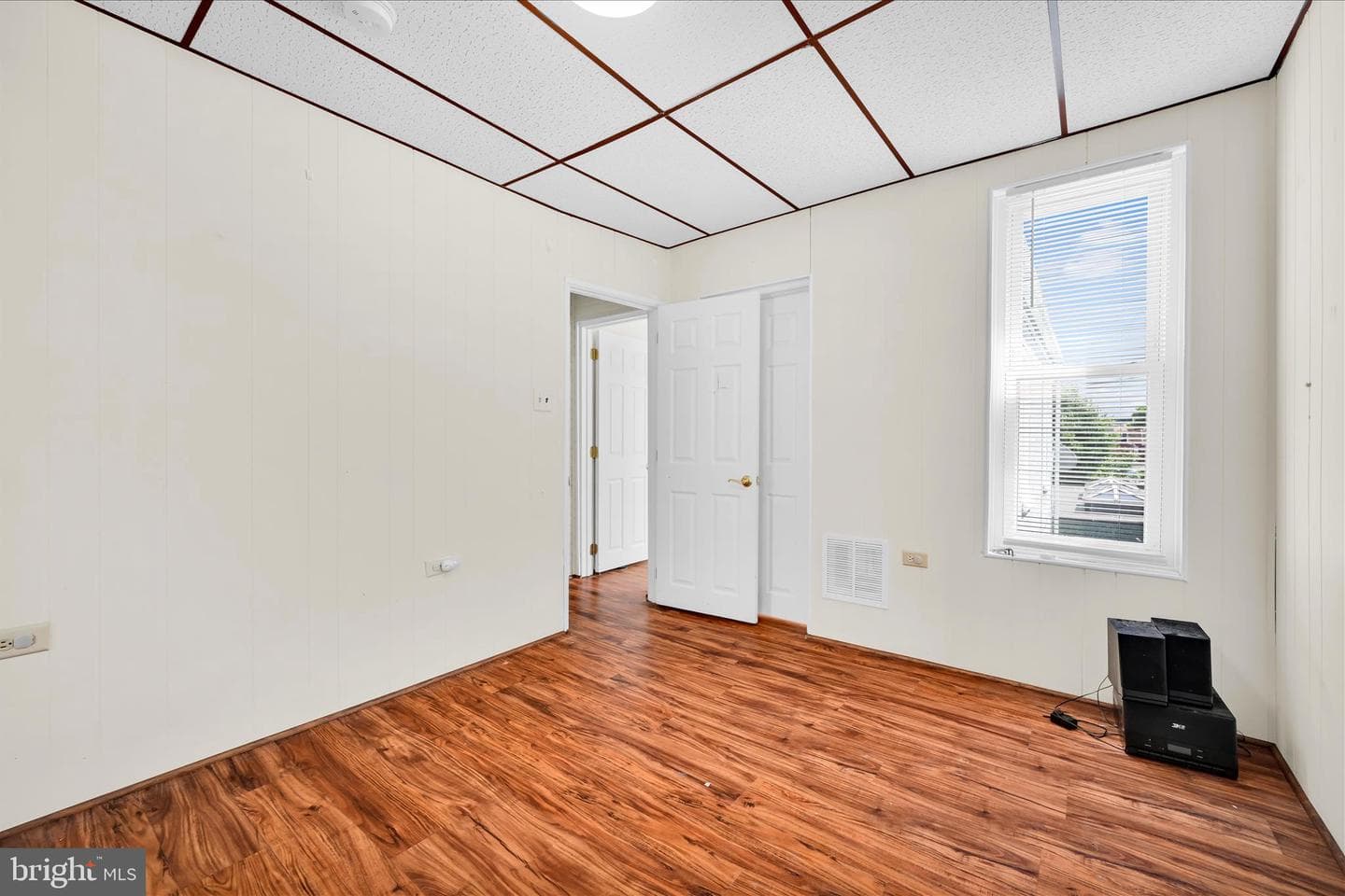 940 Pike Street photo 24