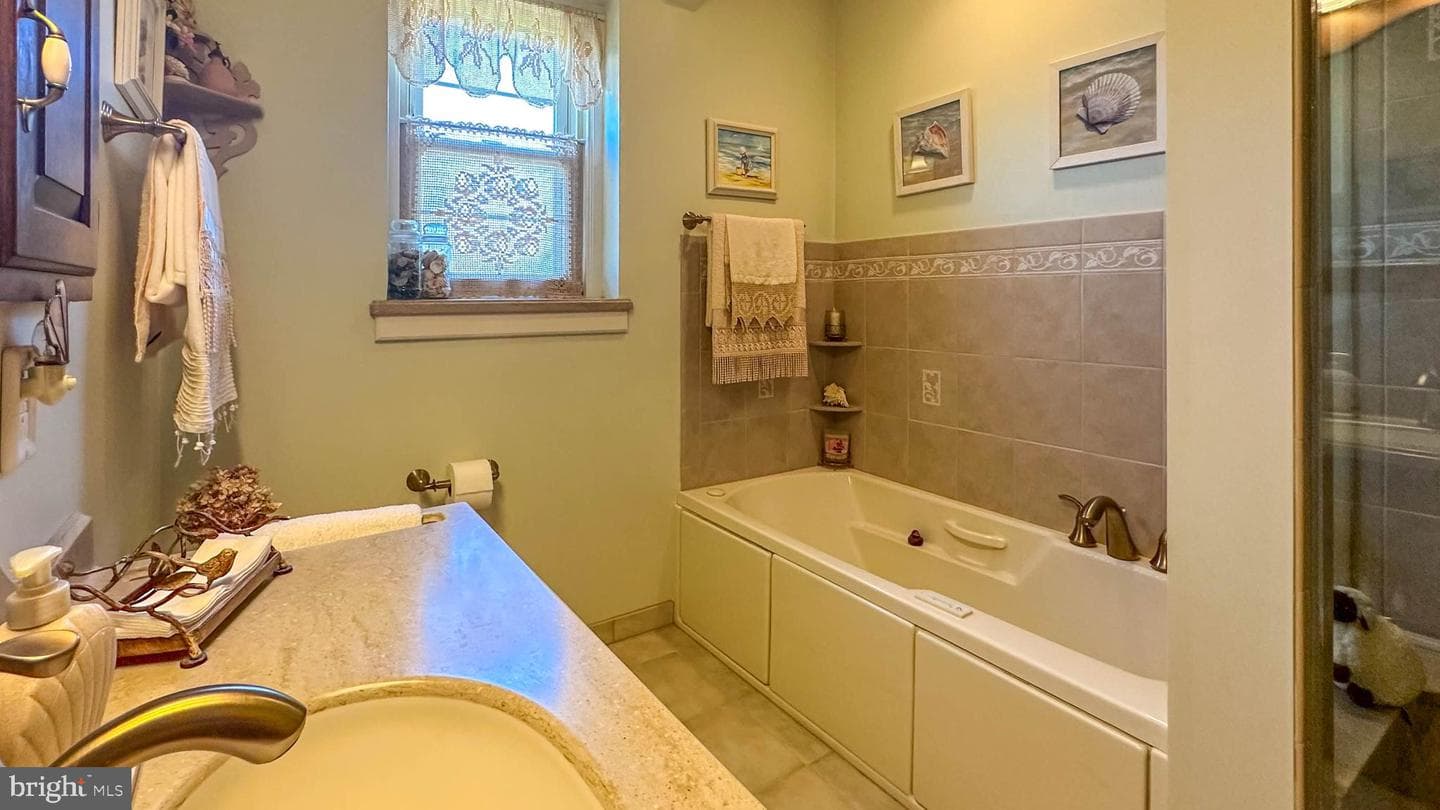 613 Floret Avenue photo 30