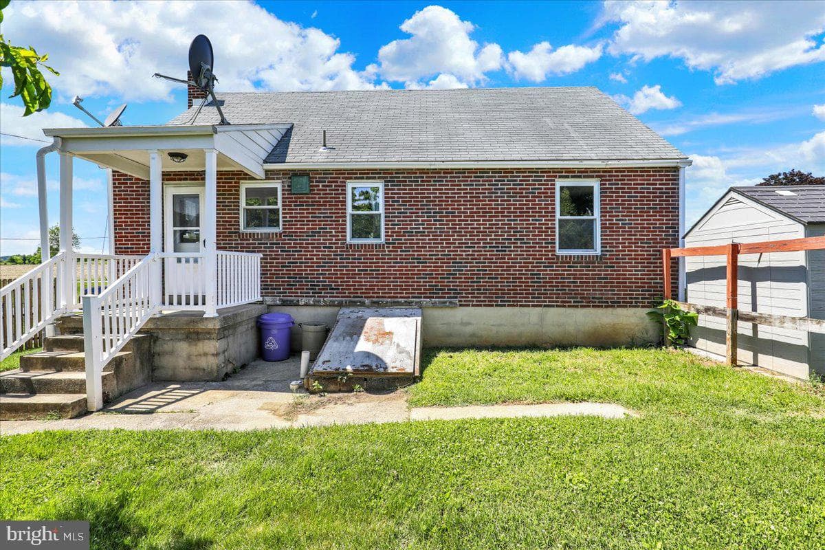 418 Egle Road photo 30