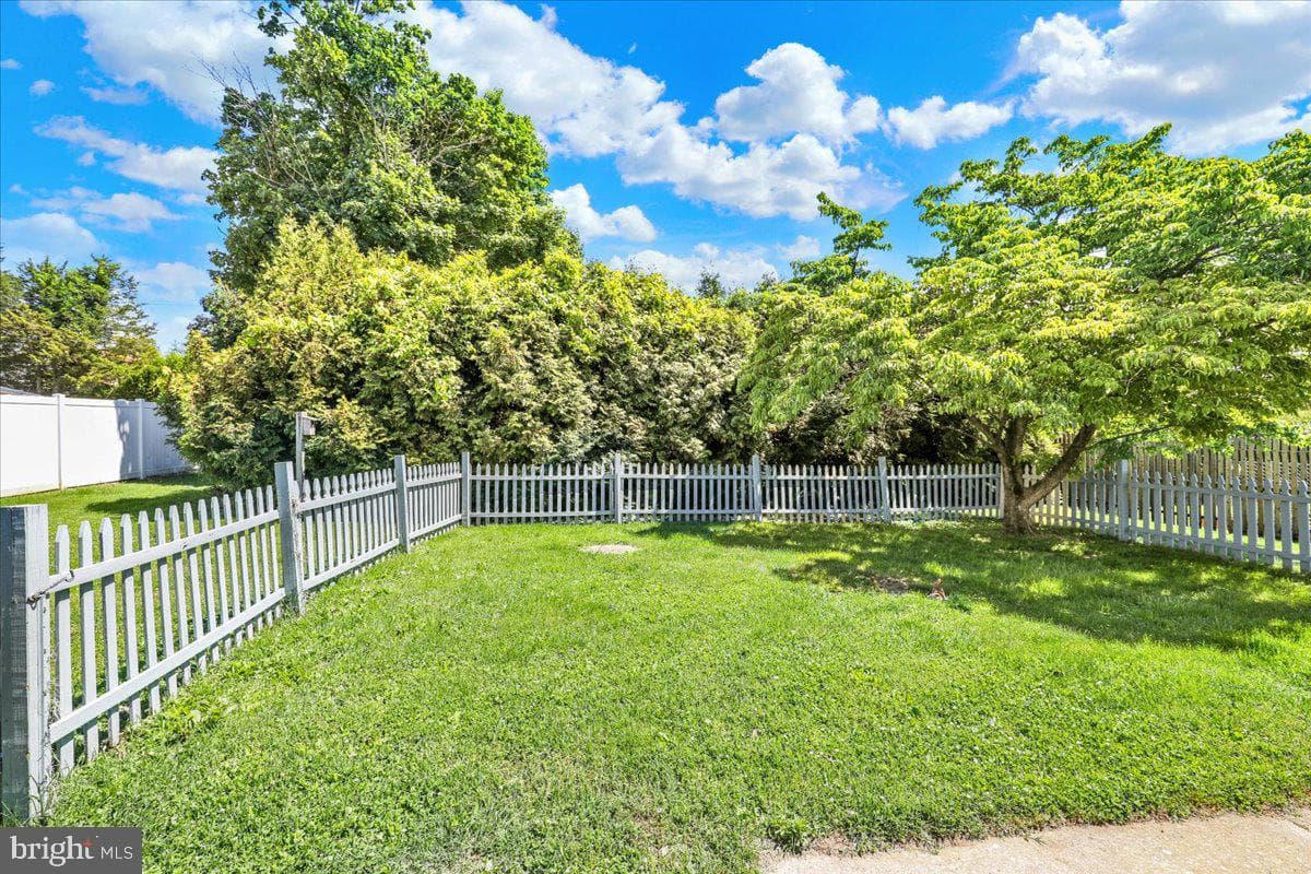418 Egle Road photo 32