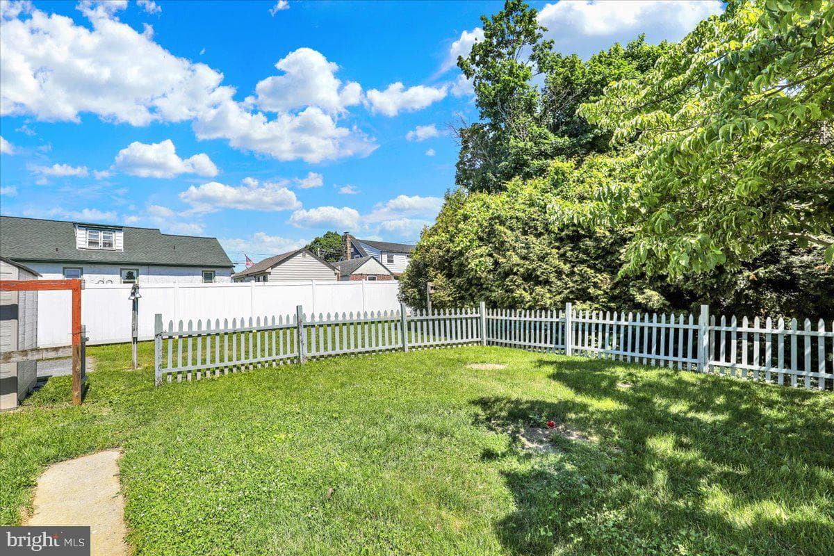 418 Egle Road photo 33