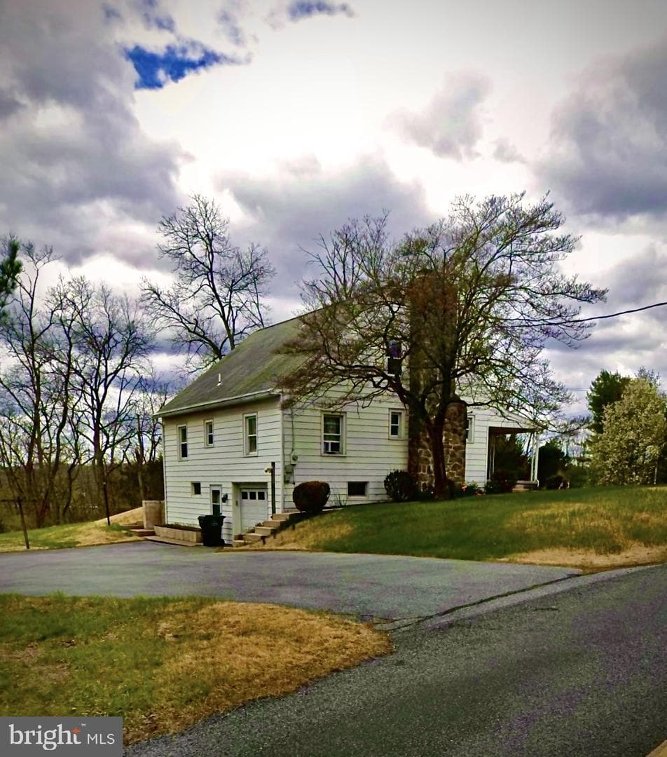 257 Valley Road photo 11