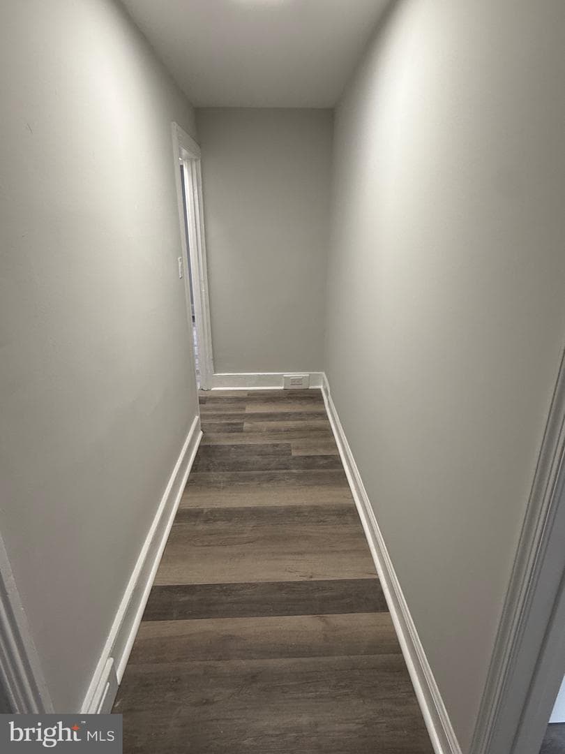 535 Moss Street photo 12
