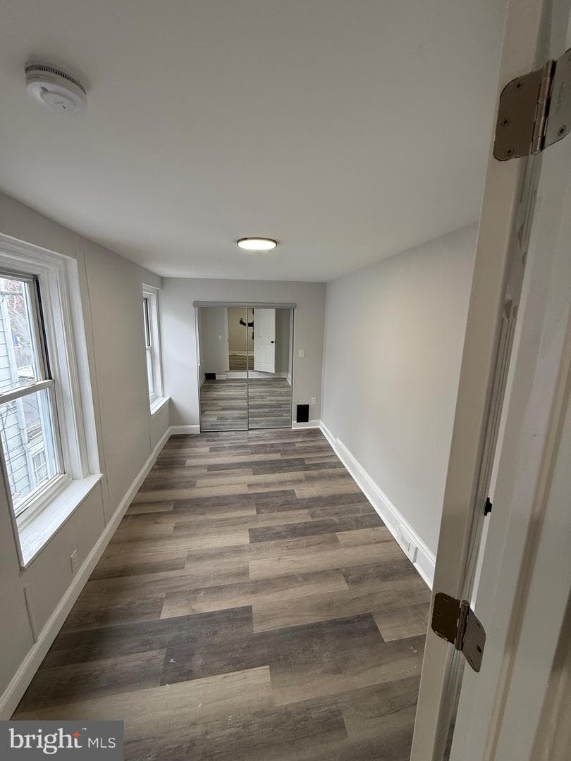 535 Moss Street photo 14