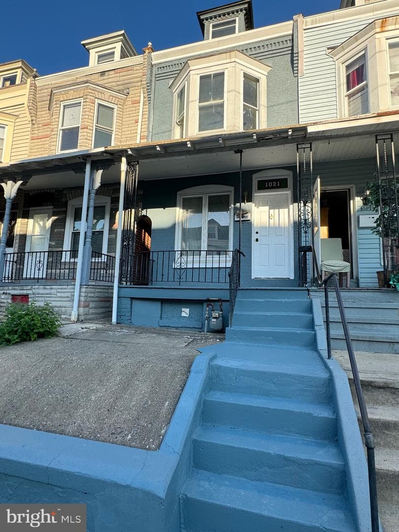 1021 Mulberry Street photo 1