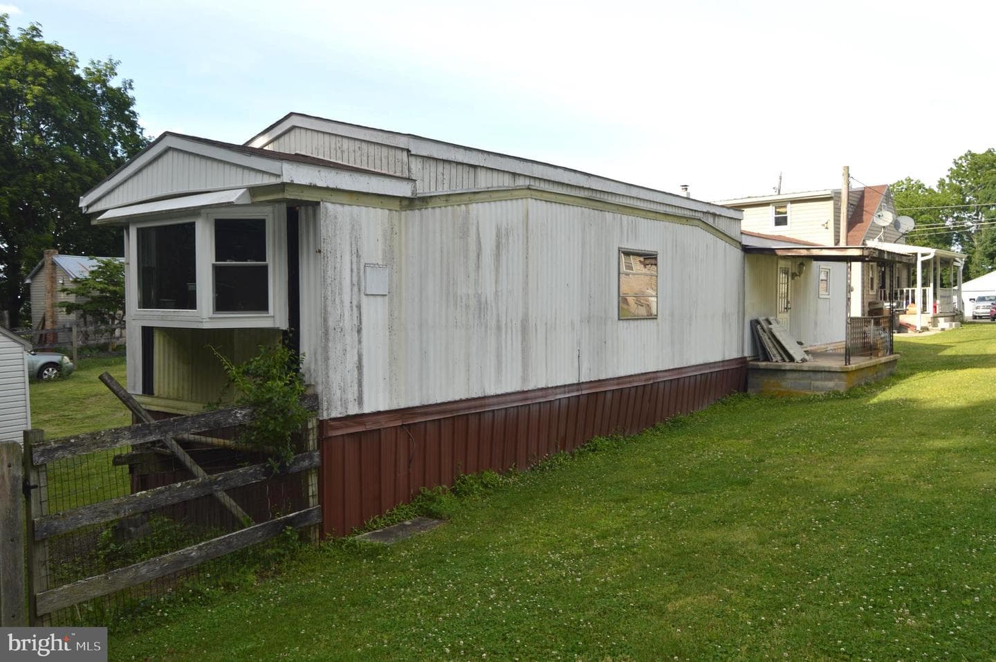 46 Mountain Spring Road photo 16