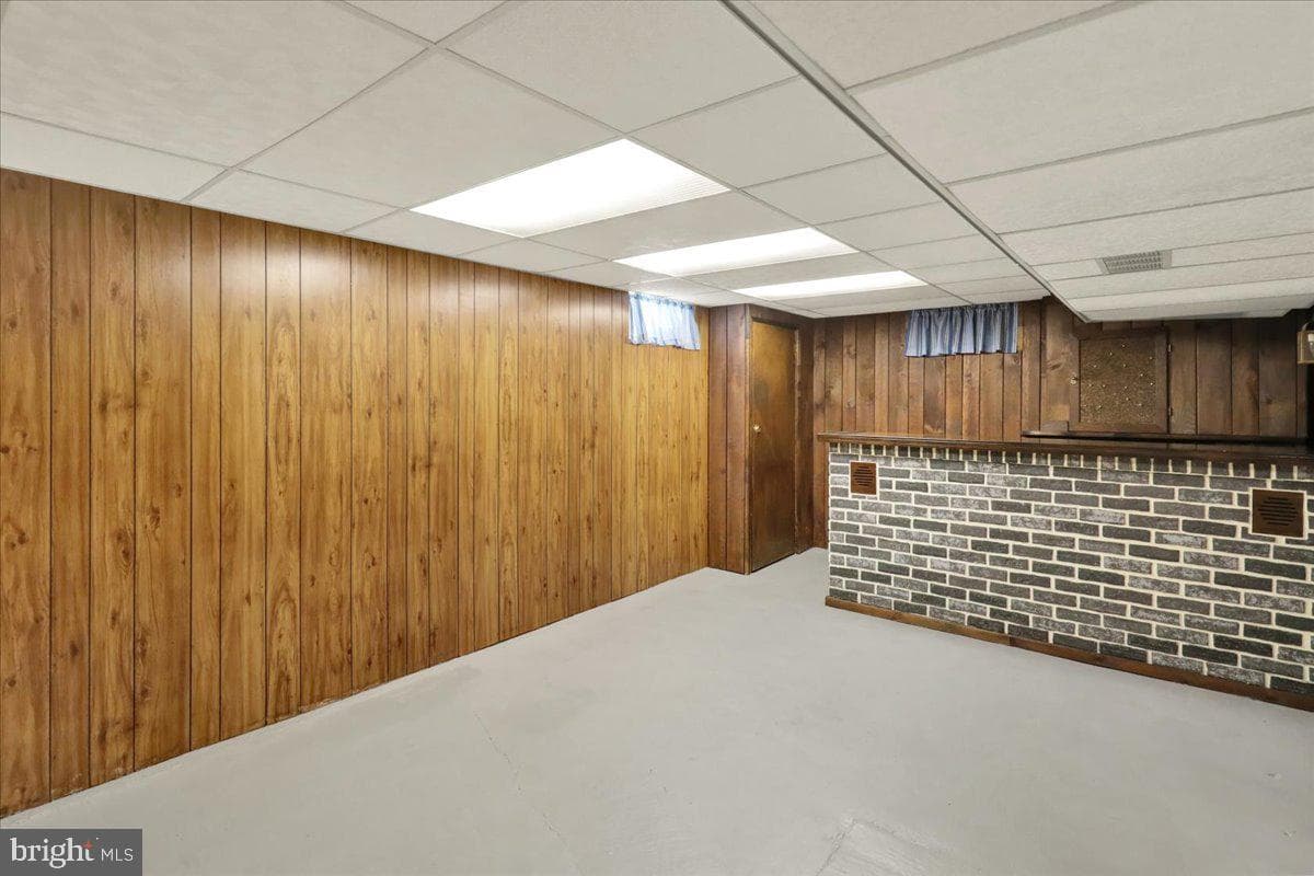 702 Frederick Street photo 33