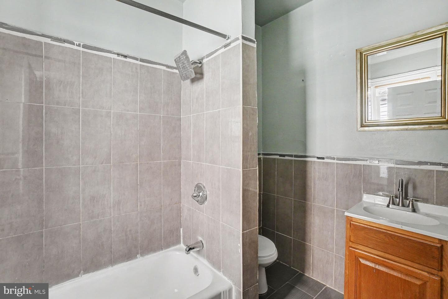 1105 Green Street photo 20