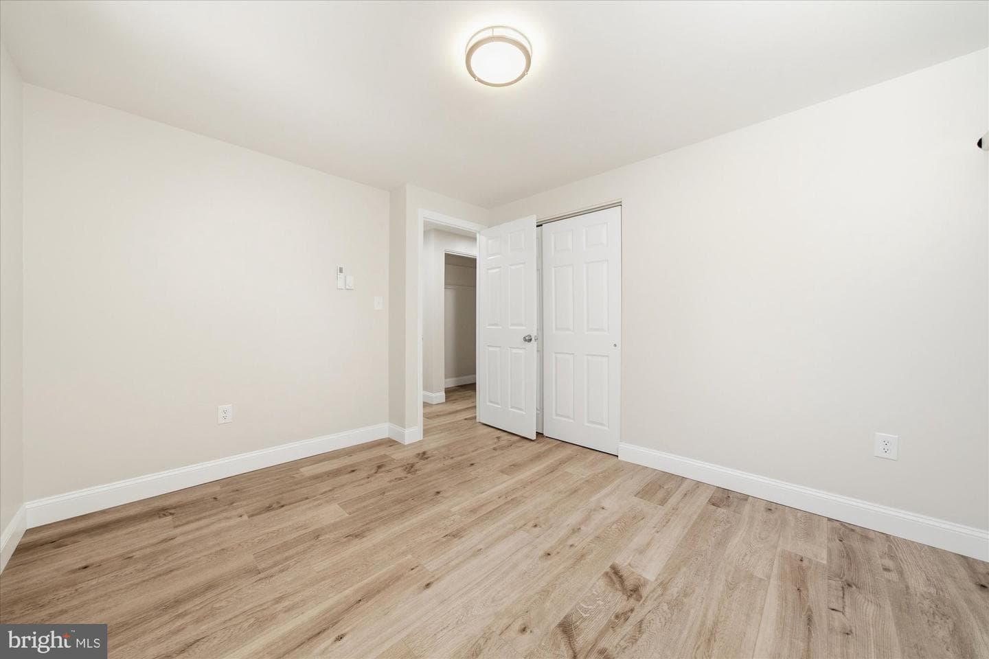 121 Pennbrook Av photo 28