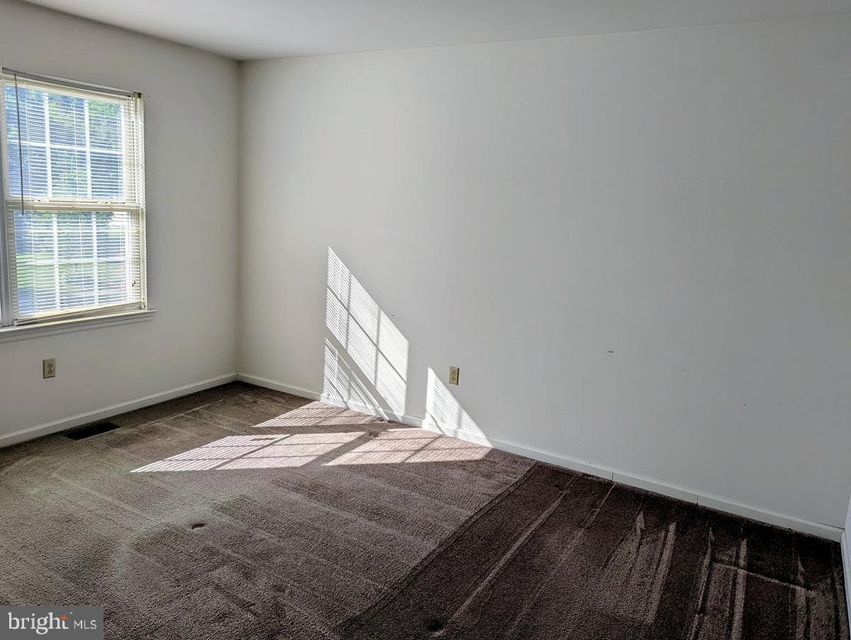 16 Dogwood Drive photo 14