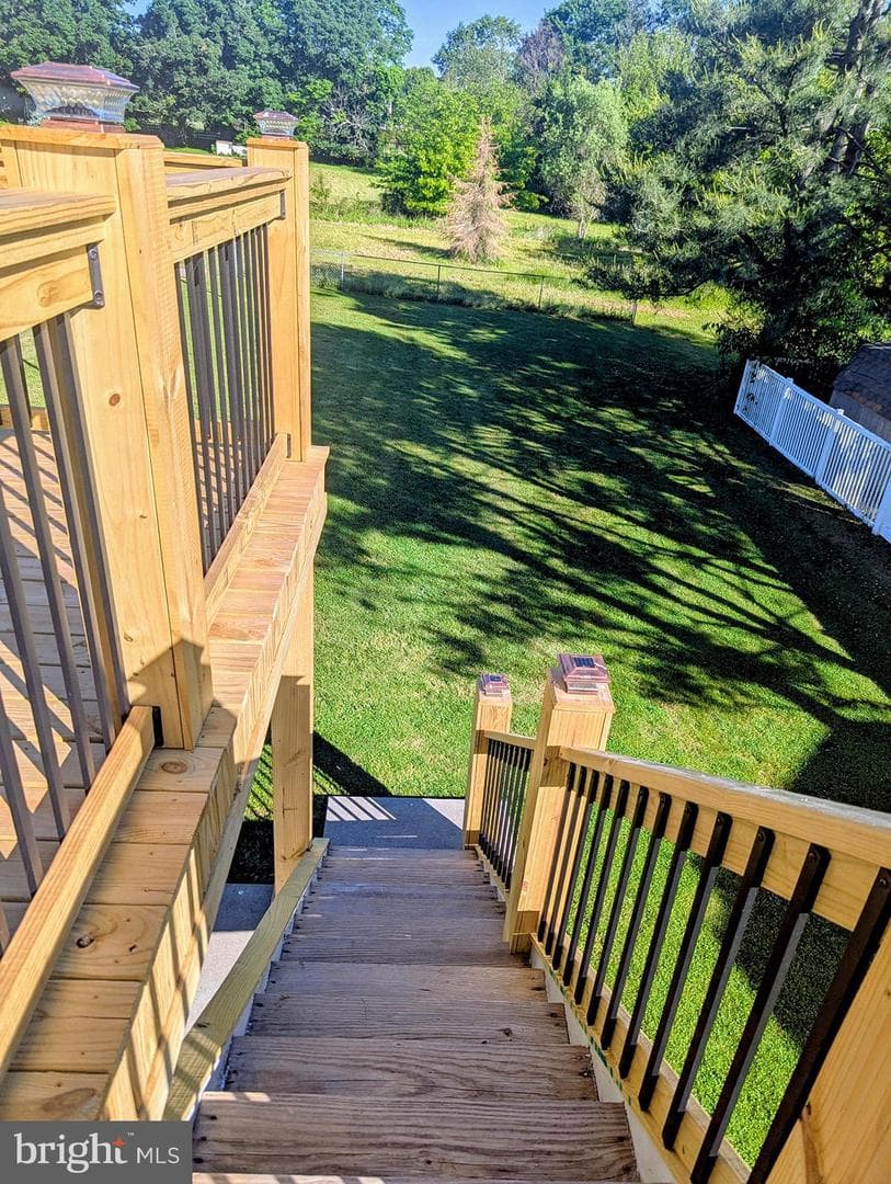 16 Dogwood Drive photo 31