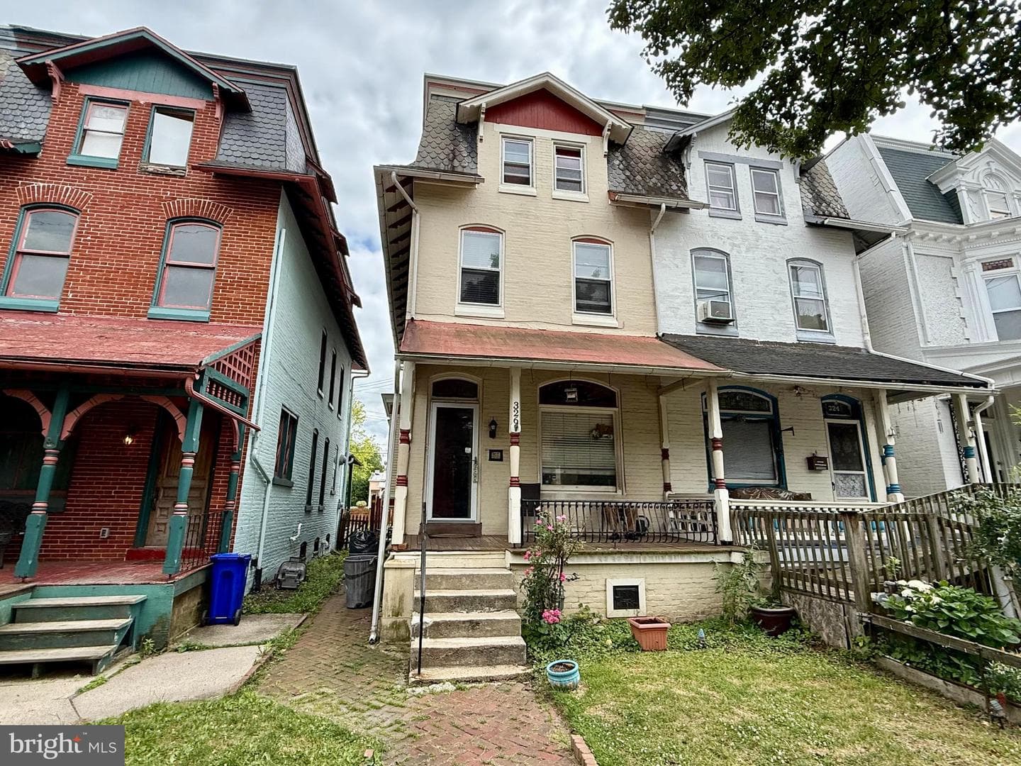 326 Windsor Street photo 22