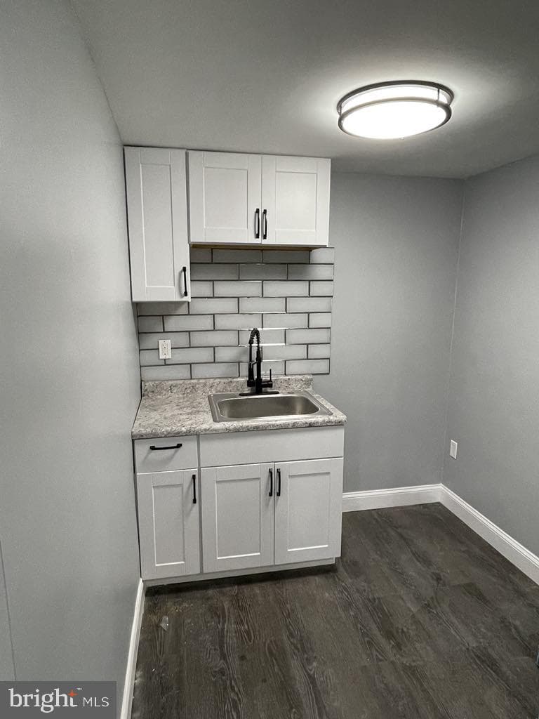 3909 Reiff Place photo 16