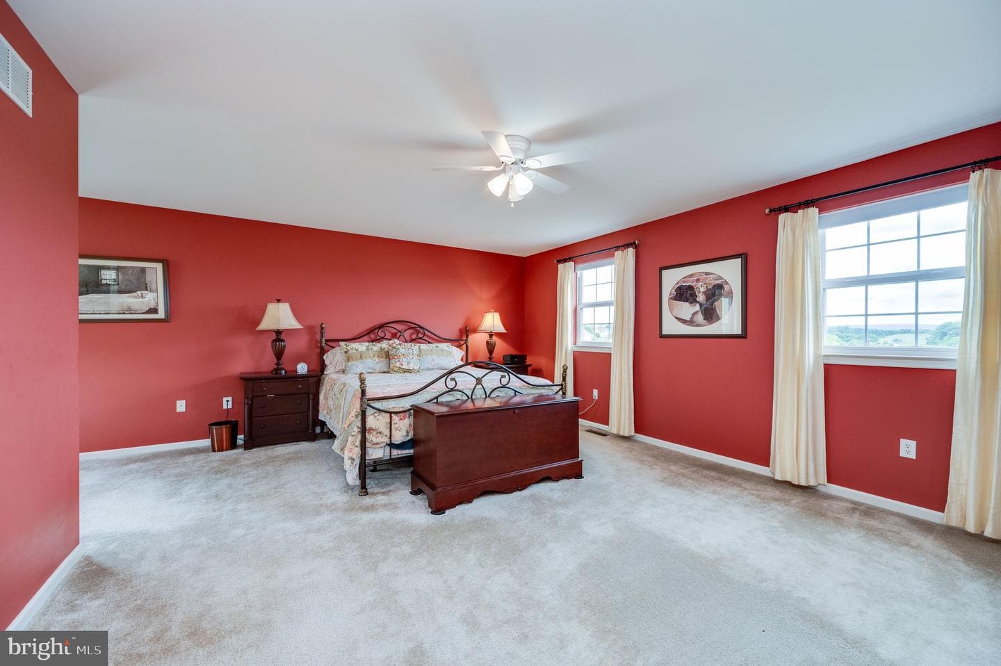 389 Eagleview Drive photo 20