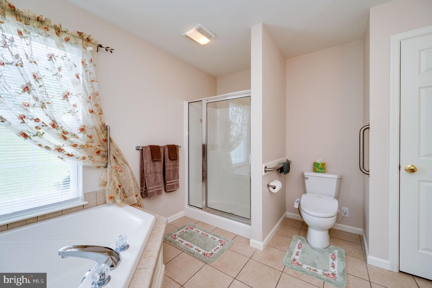 389 Eagleview Drive photo 29