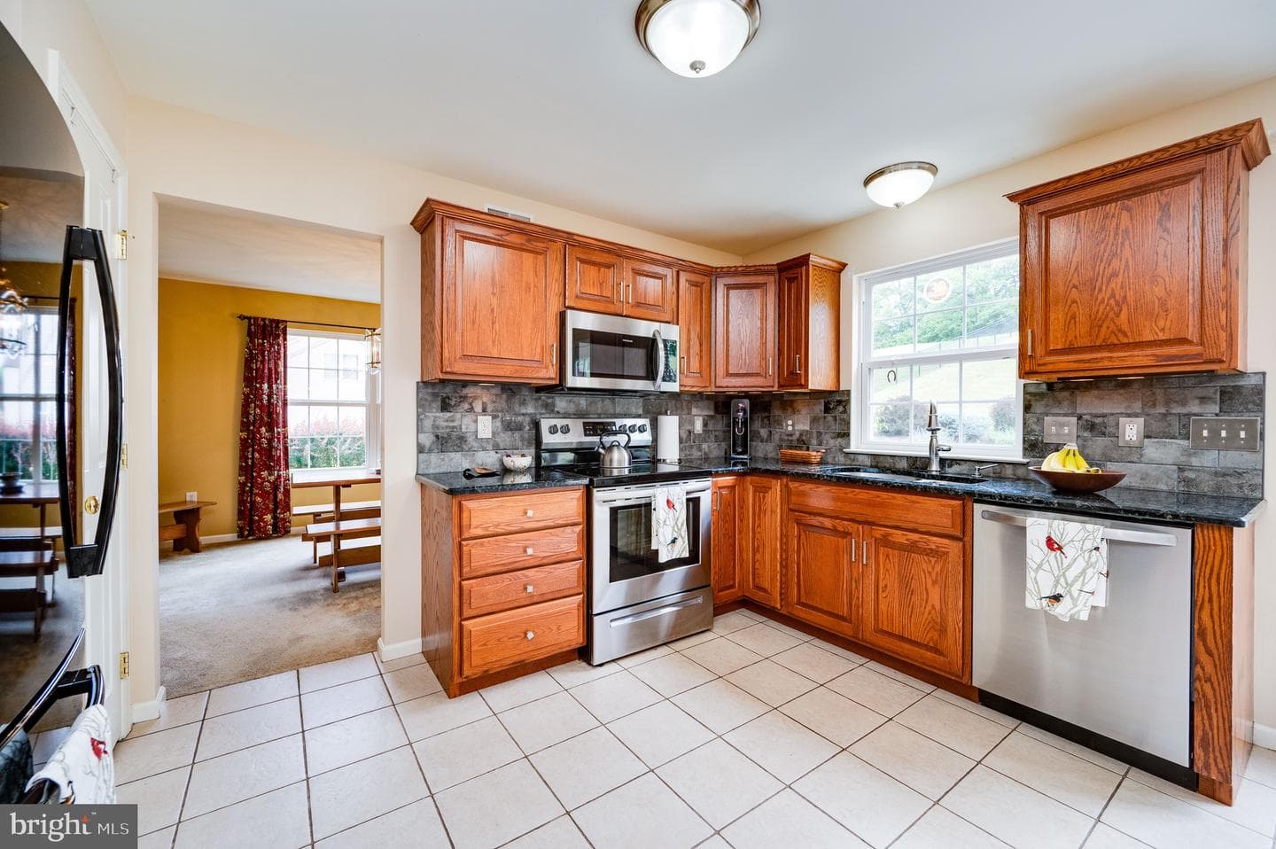 389 Eagleview Drive photo 8