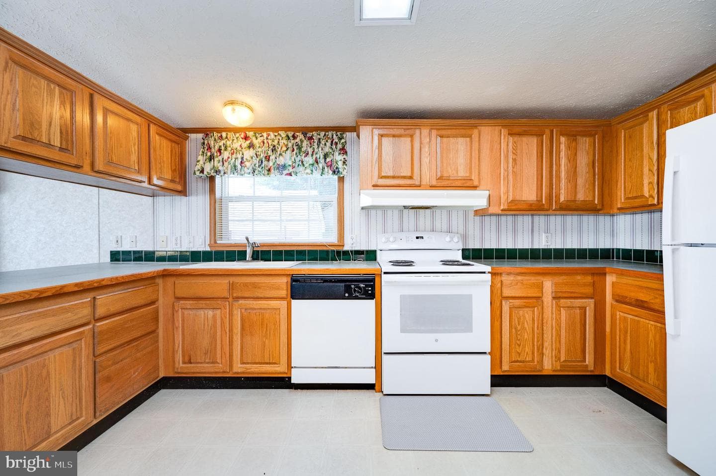 500 Caravelle Lane photo 25