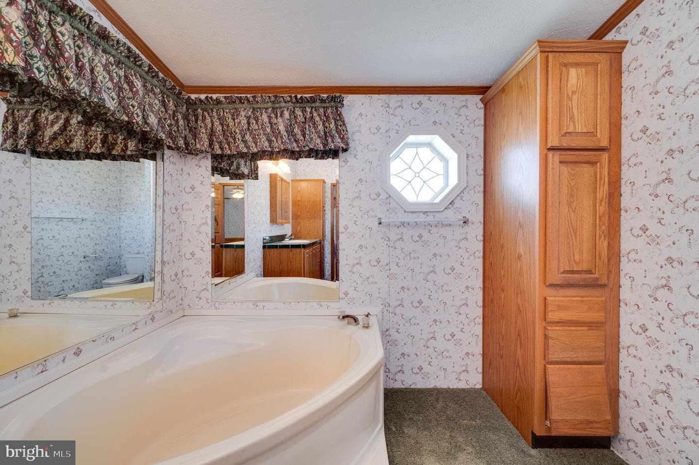500 Caravelle Lane photo 39