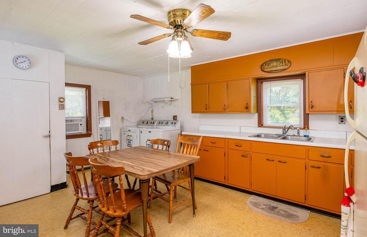 17 Kutz Road photo 11