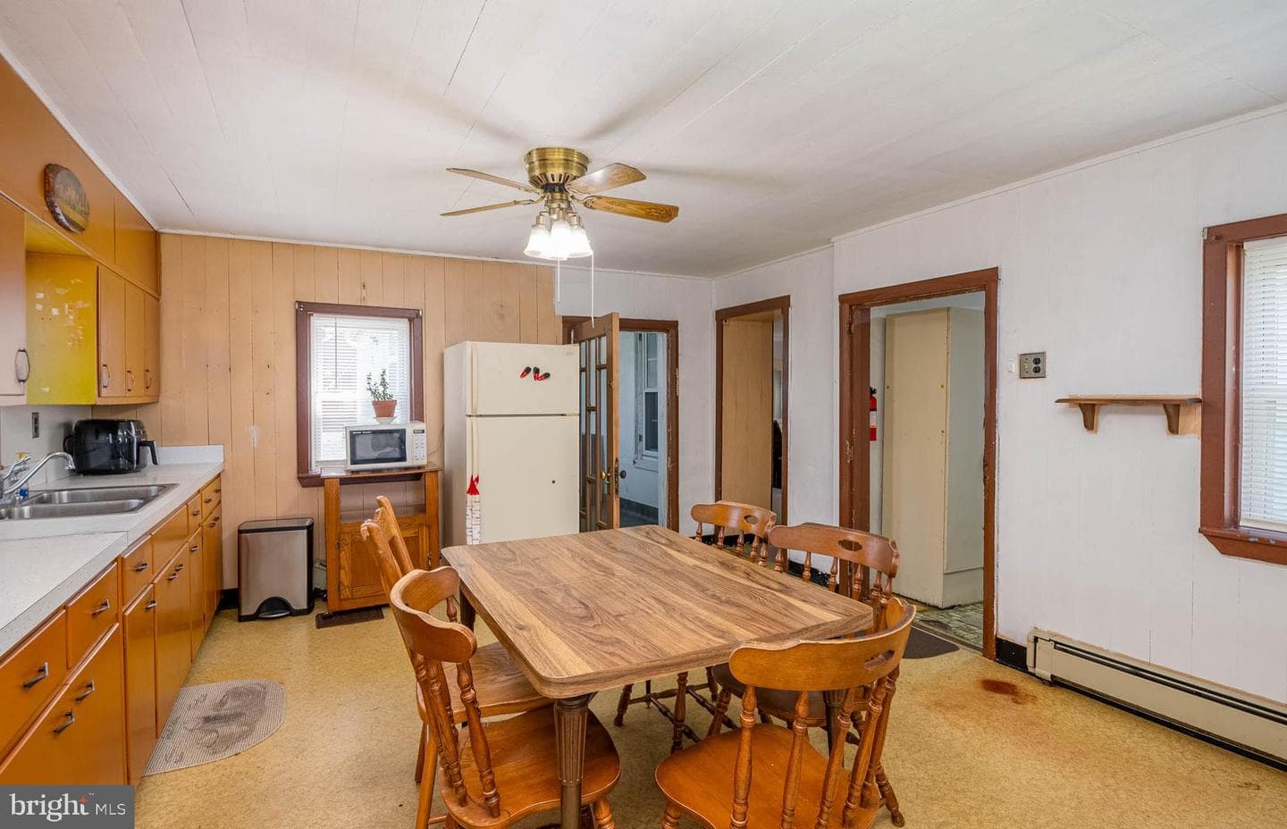 17 Kutz Road photo 13