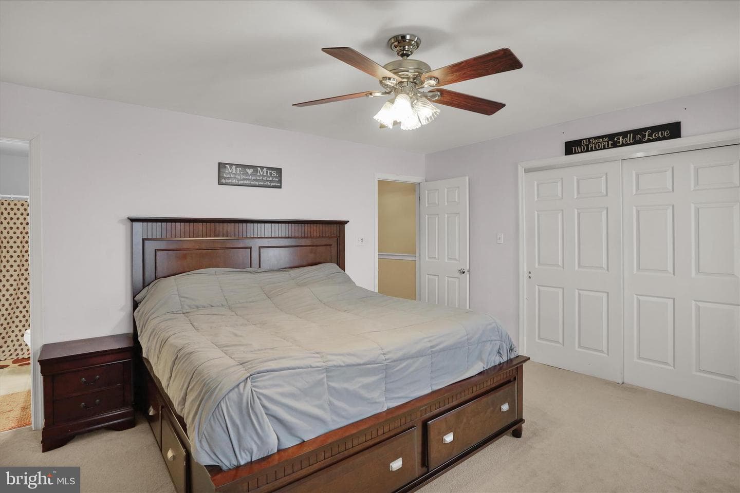 664 Walnut Tree Drive photo 17
