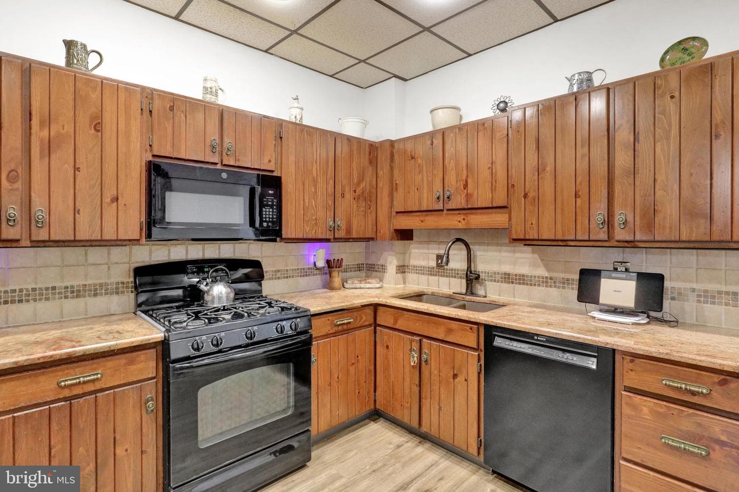 3304 Kutztown Road photo 19