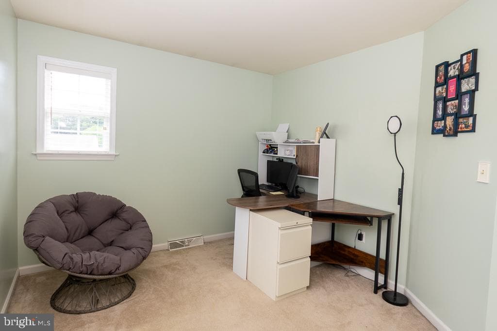 141 Pond View Drive photo 15