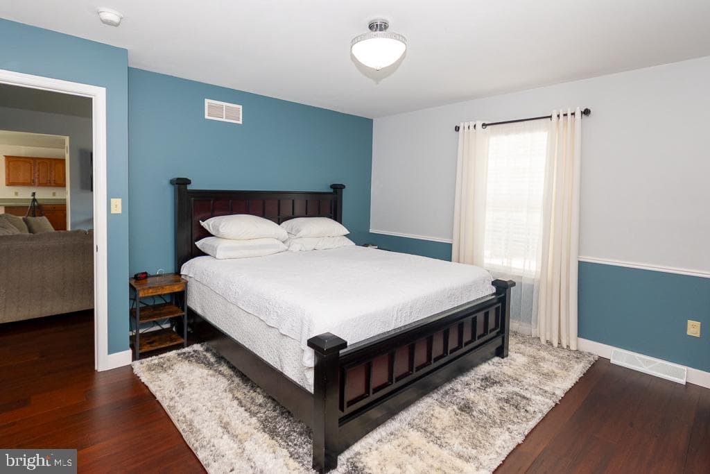 141 Pond View Drive photo 8