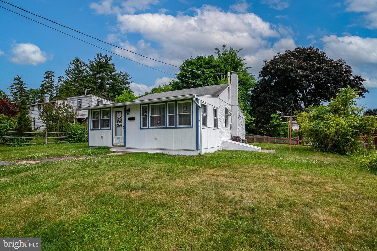 1904 Elizabeth Avenue photo 1