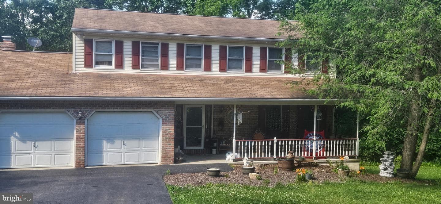 5 White Oak Drive photo 1