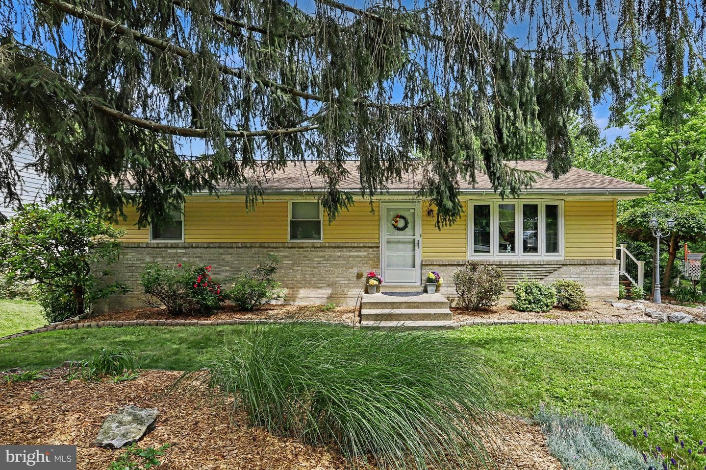 12 Bare Avenue photo 1