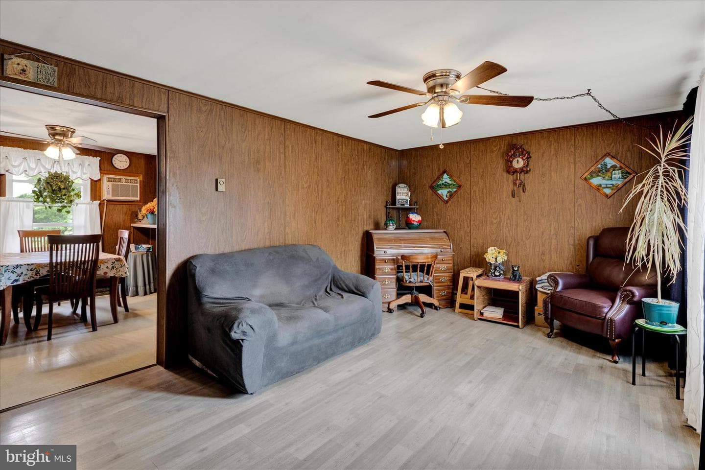 27 Maywood Avenue photo 6