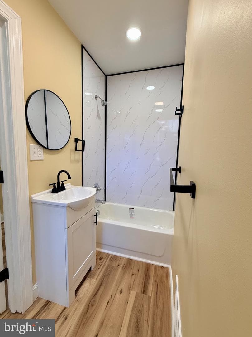 1136 Muhlenberg Street photo 7