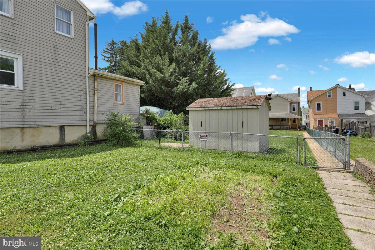 51 S Miller Street photo 23