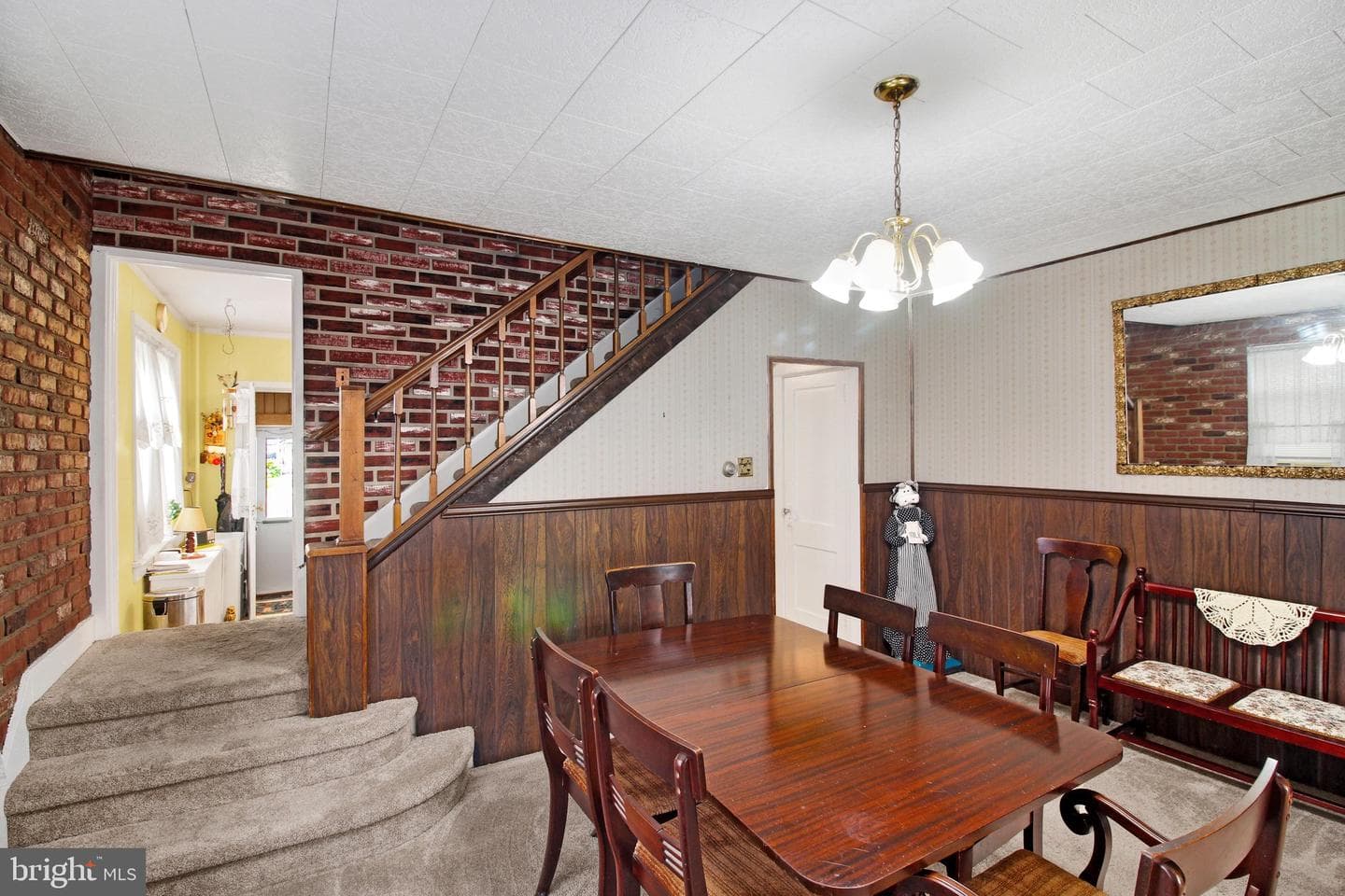4230 Penn Avenue photo 6