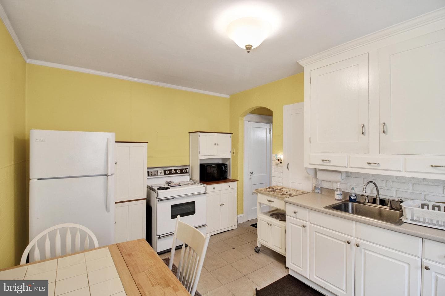 4230 Penn Avenue photo 8