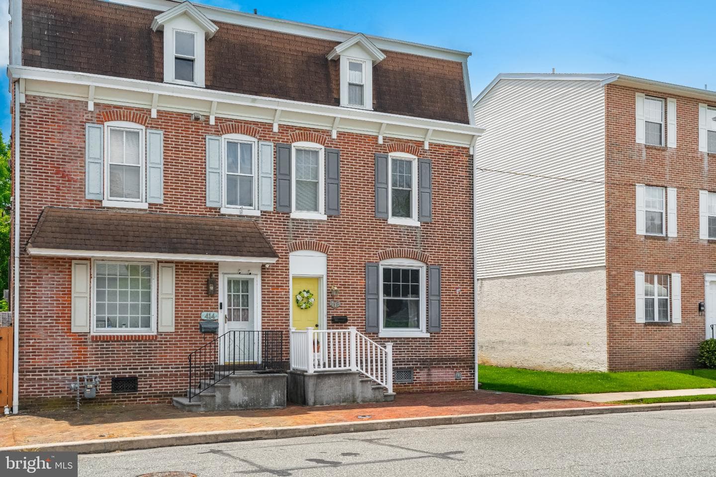 412 Rhoads Avenue photo 3