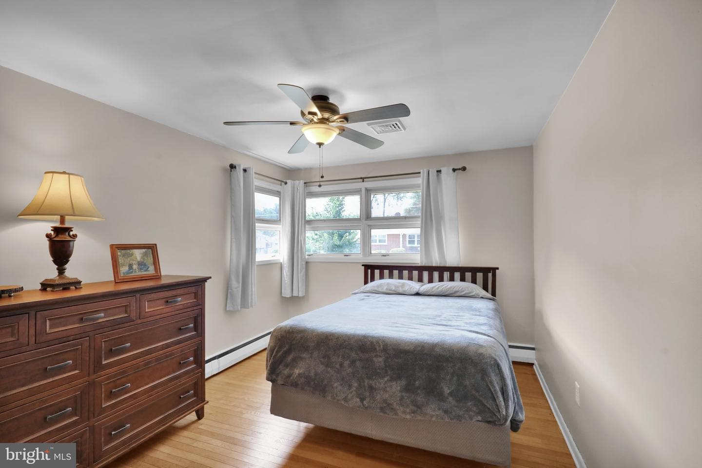33 Lawndale Road photo 19