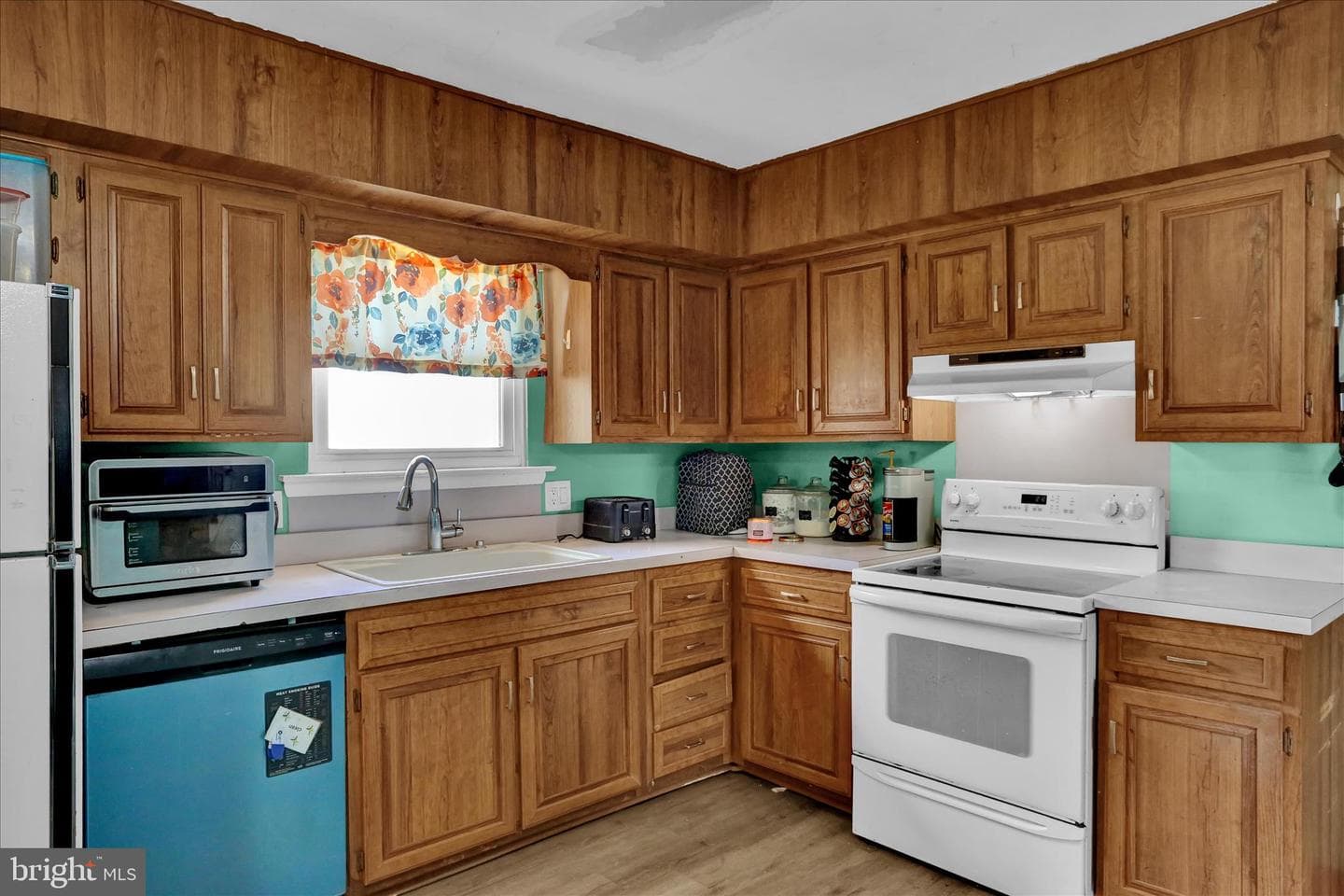 5005 Elderberry Drive photo 10