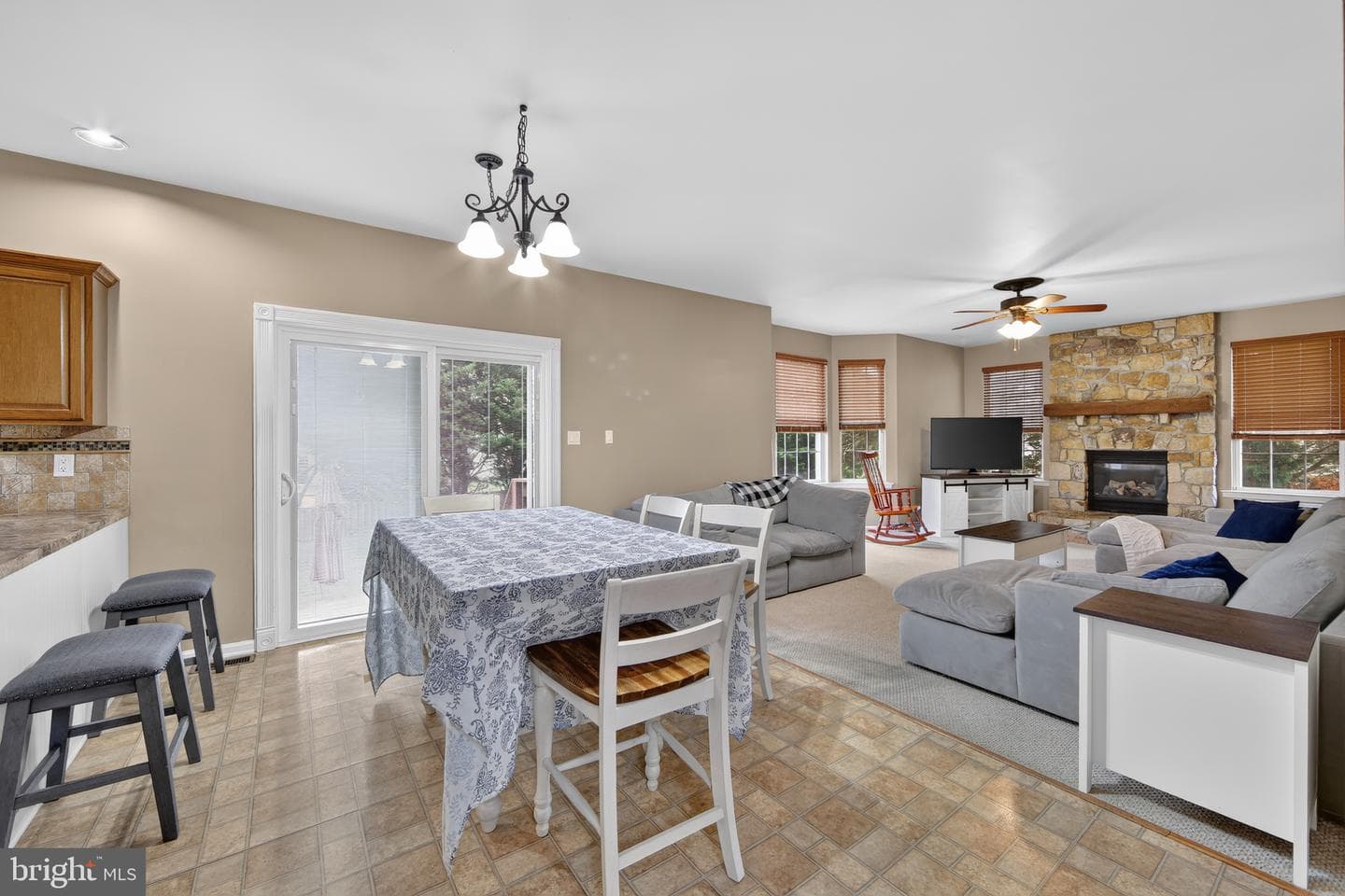 401 W Morlatton Road photo 10