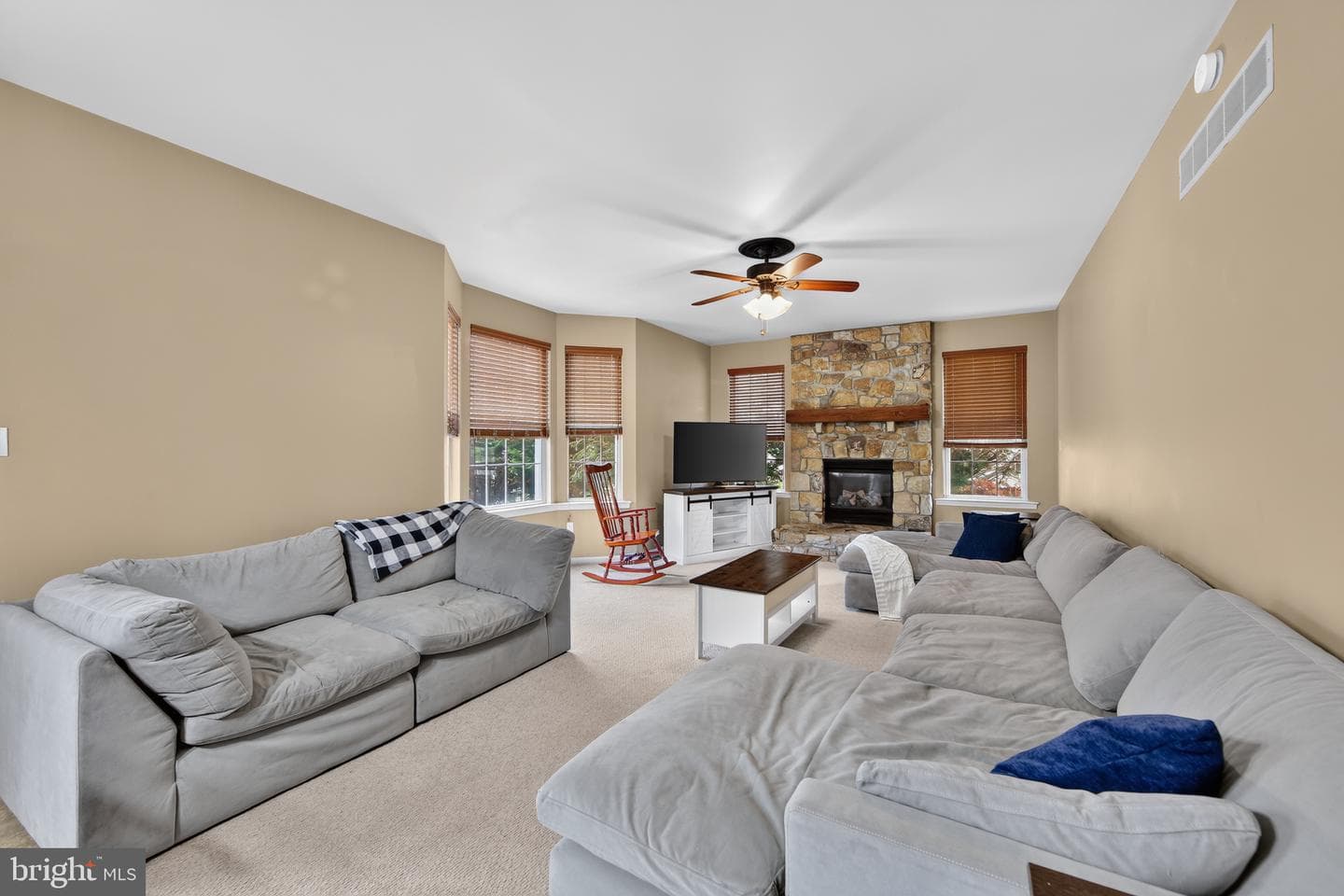 401 W Morlatton Road photo 6